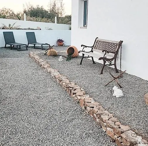 Mia 2.0 Apartment Giniginamar